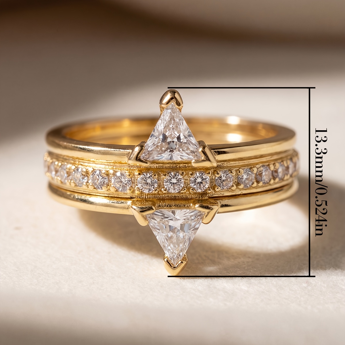 Women's Elegant Triangle Decorative Ring for Travel & Parties